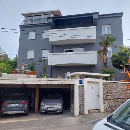 Apartments Skoljka Rijeka Exteriör bild